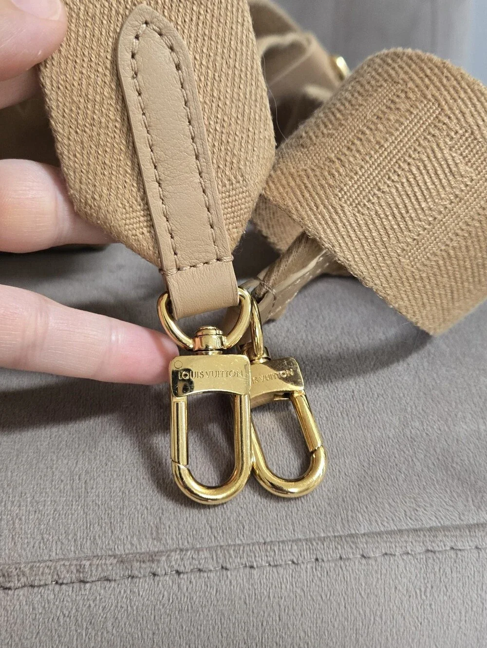 Louis Vuitton excellent no